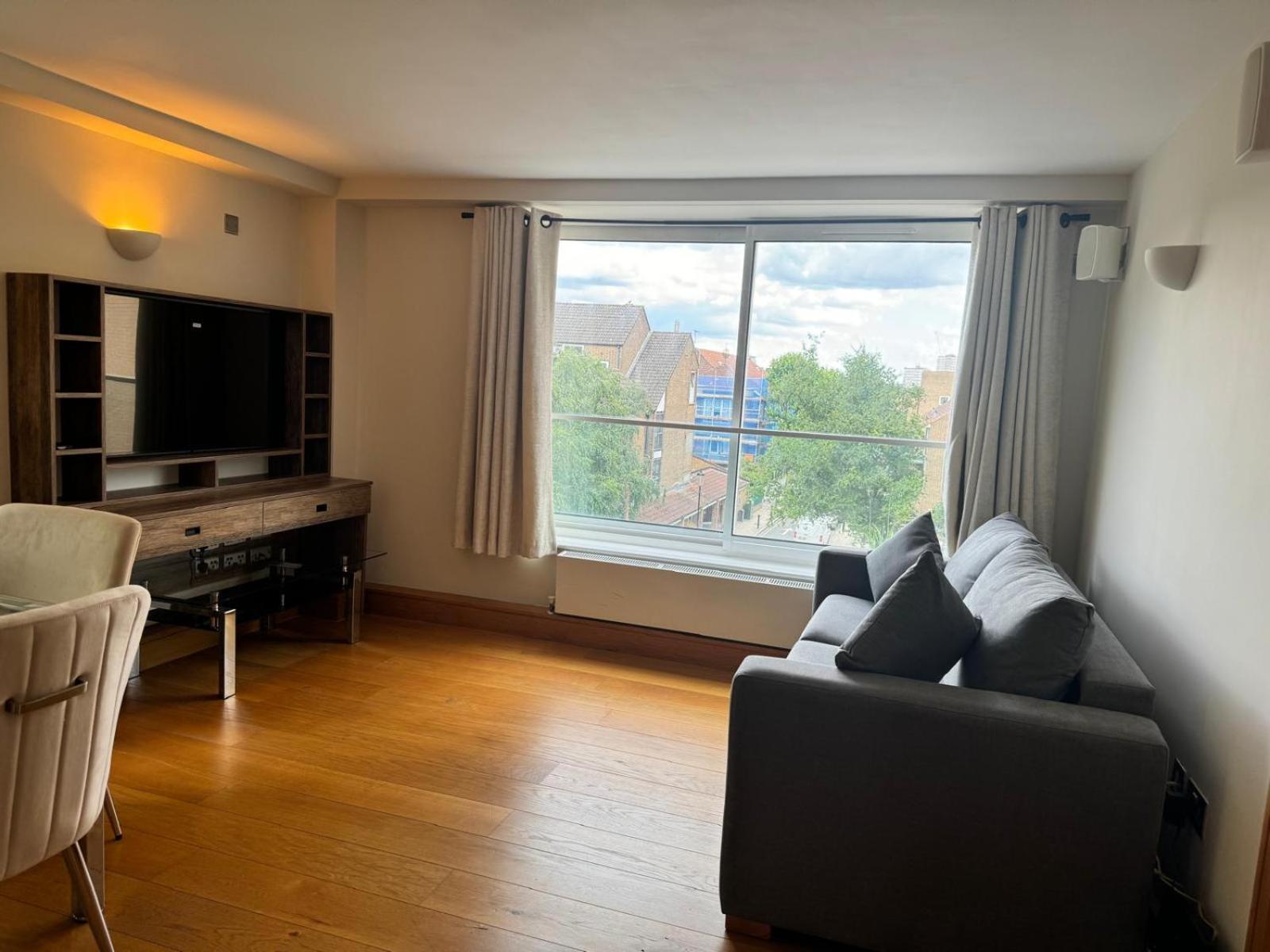 Westwood House Apartment ลอนดอน ภายนอก รูปภาพ